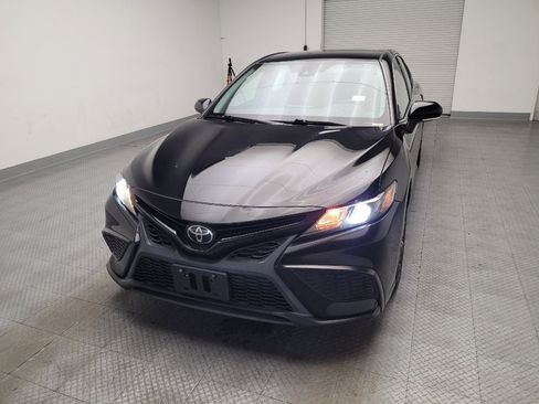 Used 2022 Toyota Camry SE FWD image 15