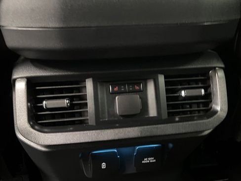 Used 2023 Ford F150 Platinum image 48