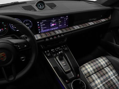 Used 2025 Porsche 911 Turbo image 61