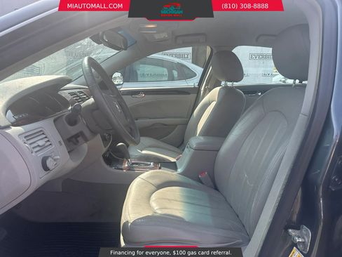 Used 2011 Buick Lucerne CXL FWD image 9