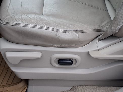 Used 2009 Ford Edge Limited image 4