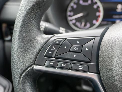 Certified 2023 Nissan Sentra SV FWD image 23
