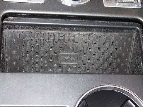 Used 2024 Lincoln Nautilus Reserve image 46