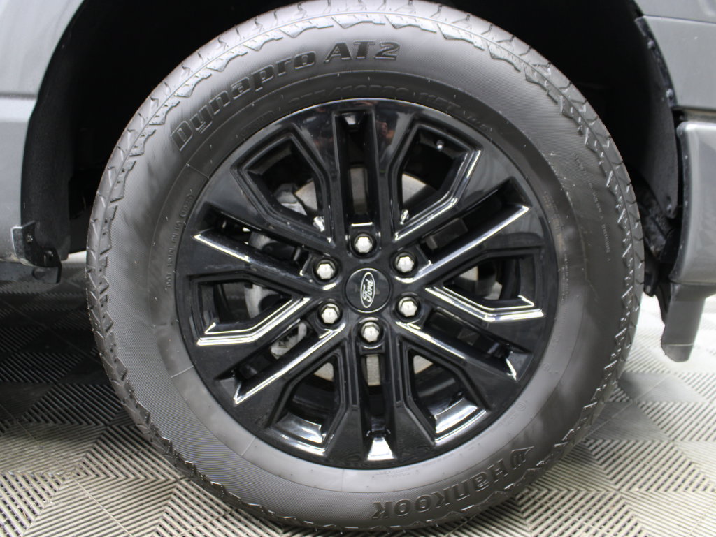 Used 2025 Ford F150 Lariat AWD/4WD image 13
