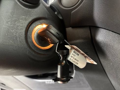 Used 2025 Mitsubishi Outlander Sport ES AWD/4WD image 15