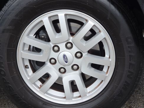 Used 2014 Ford Expedition EL Limited AWD/4WD image 9