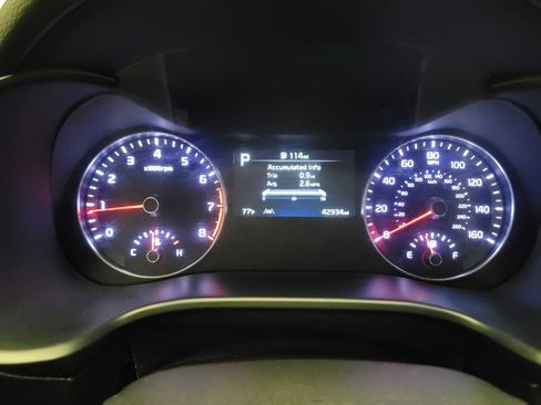Used 2023 Kia Forte LXS FWD image 23