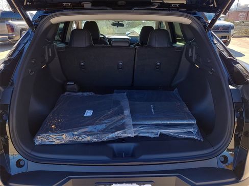 New 2026 Nissan Murano SV image 7