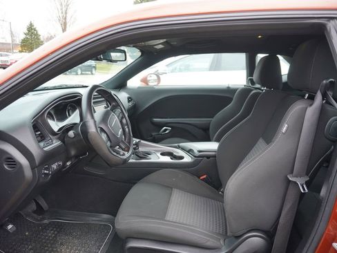 Used 2022 Dodge Challenger GT image 2