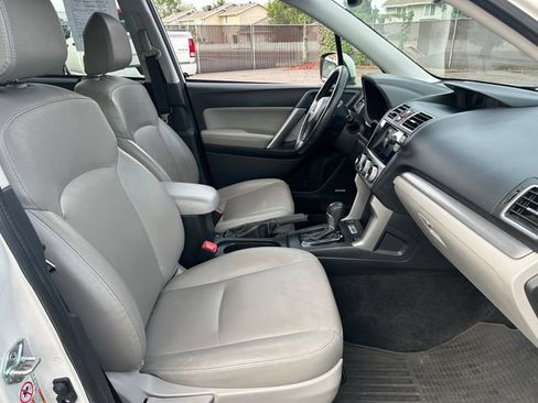 Used 2016 Subaru Forester 2.5i Touring w/ Eyesight & Navigation System AWD/4WD image 35