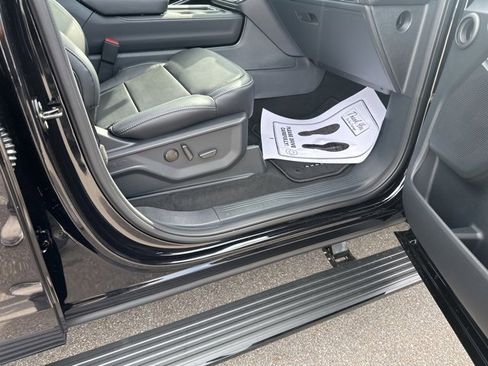 New 2025 Ford Expedition Platinum w/ Stealth Performance Package image 12