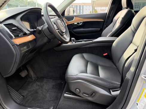 Used 2024 Volvo XC90 B5 Plus w/ Protection Package image 13