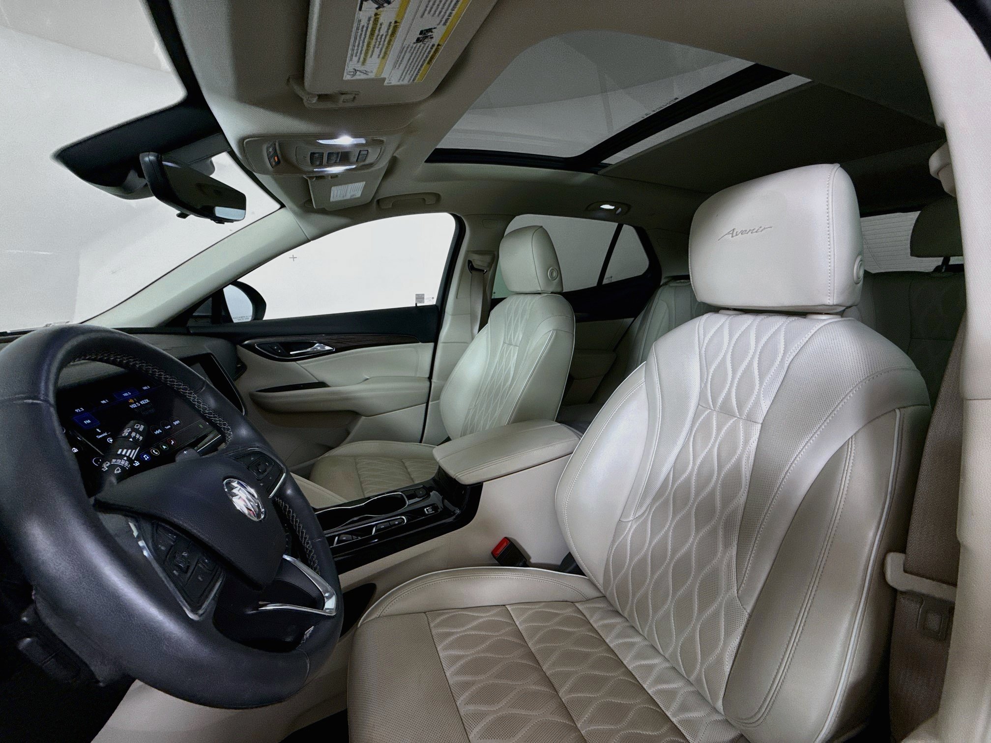 Used 2023 Buick Envision Avenir AWD/4WD image 11