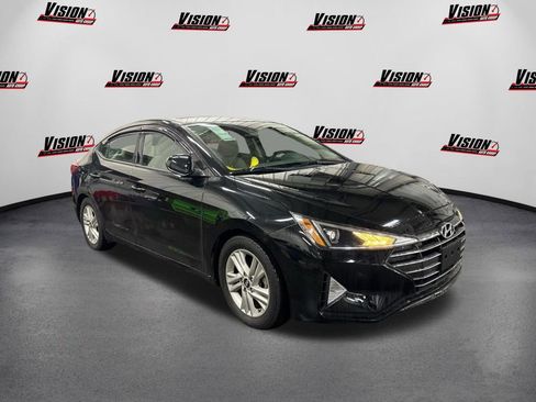 Used 2019 Hyundai Elantra Value Edition image 3
