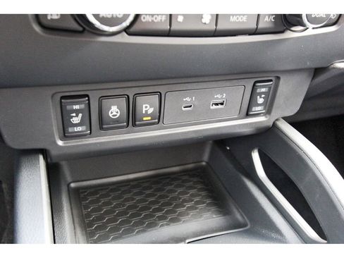 New 2026 Nissan Frontier SV w/ SV Convenience Package RWD image 19