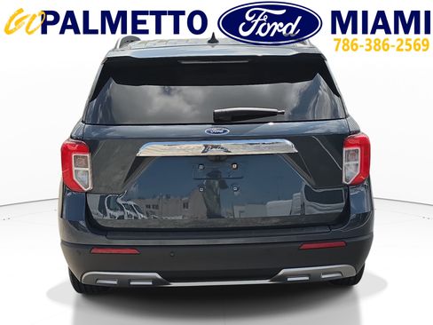 Used 2023 Ford Explorer XLT w/ Equipment Group 202A RWD image 5
