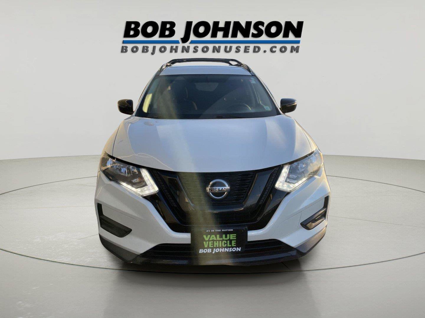 Used 2018 Nissan Rogue SV AWD/4WD image 3