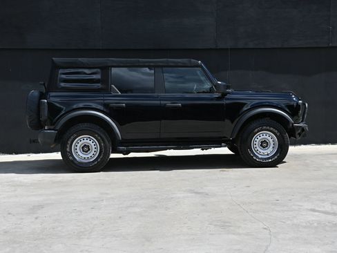 Used 2021 Ford Bronco 4-Door image 6