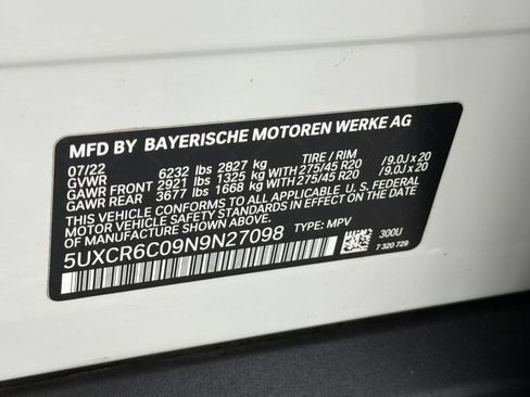 Used 2022 BMW X5 xDrive40i w/ Premium Package AWD/4WD image 26