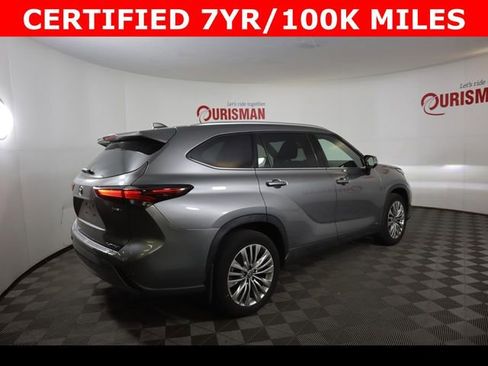 Used 2025 Toyota Highlander Platinum AWD/4WD image 10