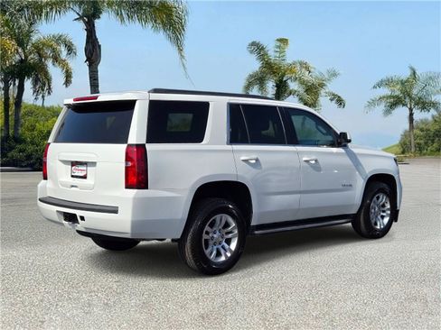 Used 2020 Chevrolet Tahoe LS w/ Enhanced Driver Alert Package RWD image 4