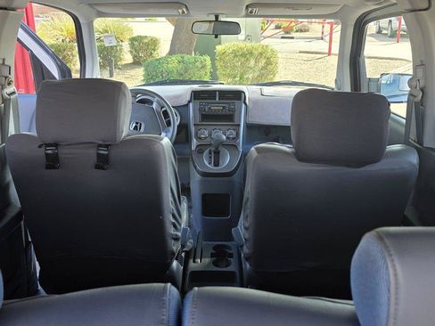 Used 2005 Honda Element LX image 12