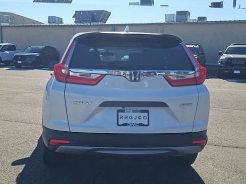 Used 2019 Honda CR-V LX image 7