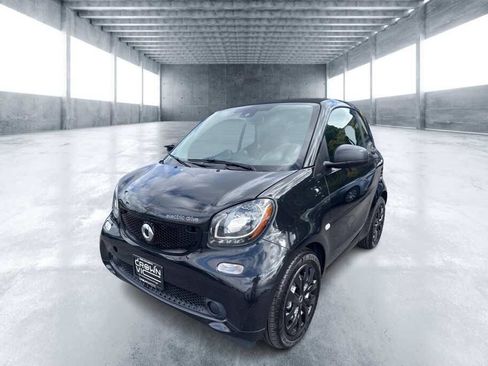 Used 2017 smart fortwo electric drive RWD image 1
