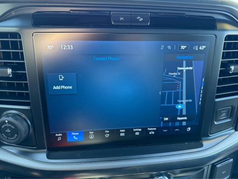 Used 2025 Ford F150 Lariat w/ Equipment Group 502A High image 20