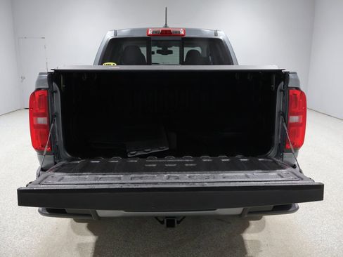 Used 2022 Chevrolet Colorado Z71 image 5