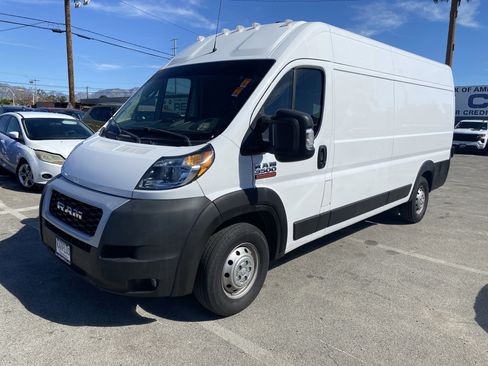 Used 2021 RAM ProMaster 3500 w/ Interior LED Lighting Group image 6