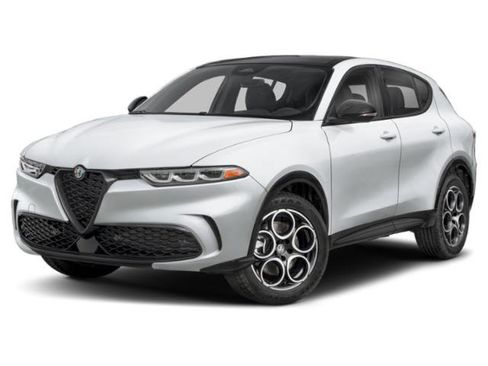 Used 2025 Alfa Romeo Tonale w/ Premium Package AWD/4WD image 1