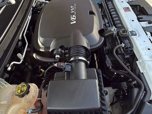 Used 2017 Chevrolet Colorado W/T w/ WT Convenience Package AWD/4WD image 39