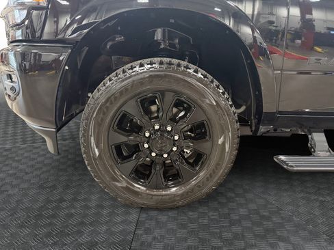 Used 2024 RAM 2500 Limited AWD/4WD image 15