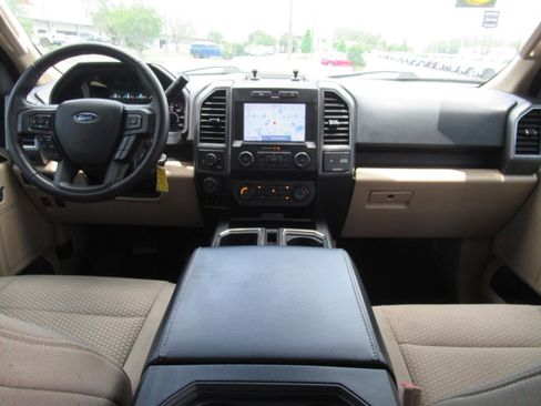 Used 2020 Ford F150 XLT w/ Equipment Group 302A Luxury RWD image 12