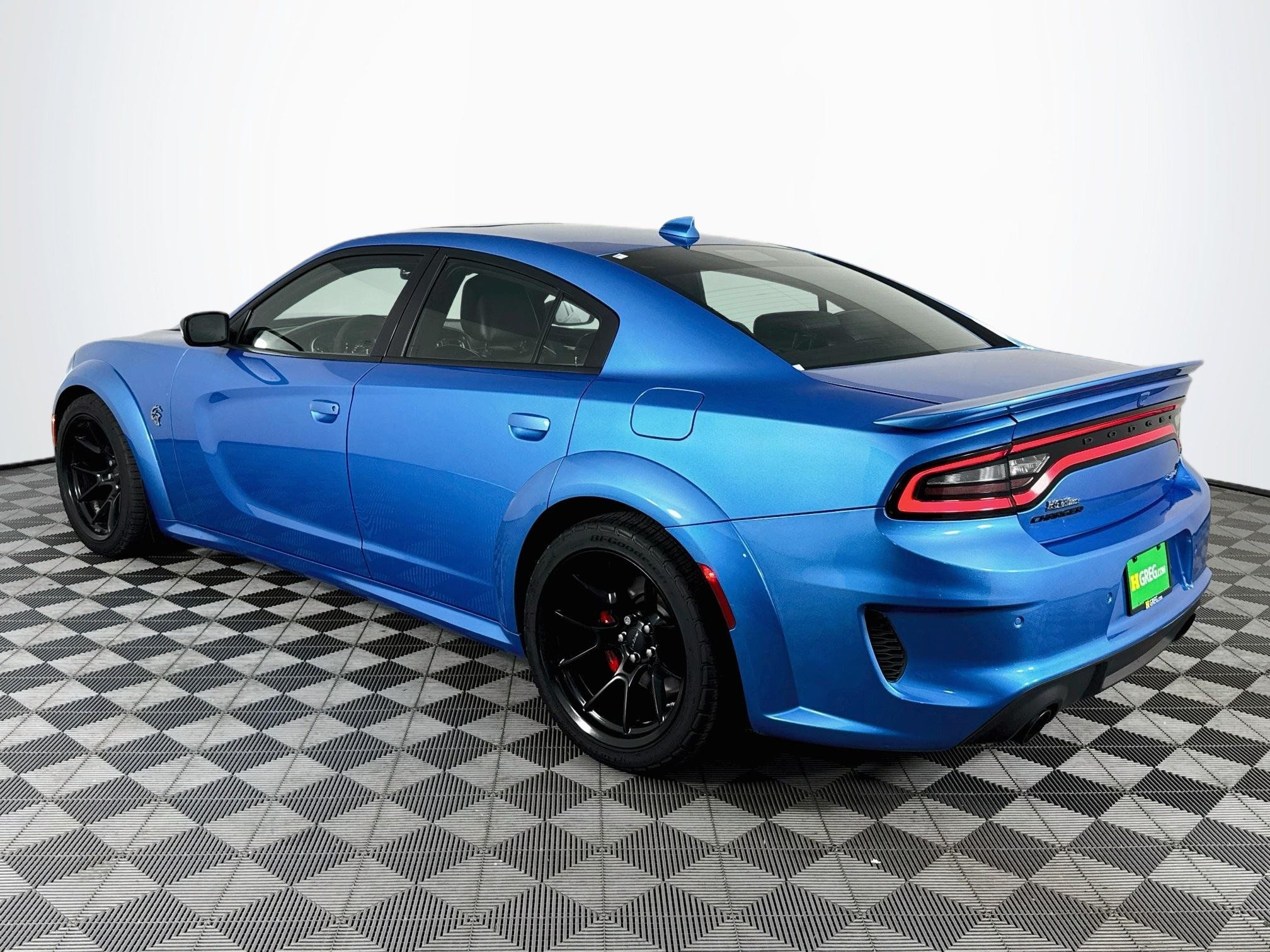 Used 2023 Dodge Charger SRT Hellcat RWD image 6