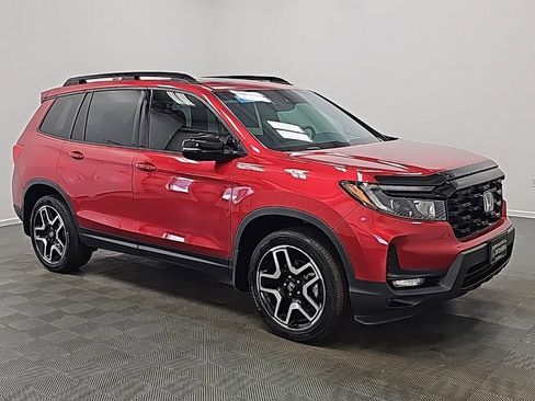 Used 2023 Honda Passport Elite image 2