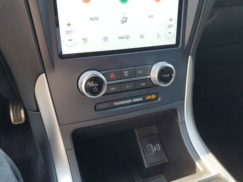 Used 2023 Ford Edge ST-Line AWD/4WD image 20