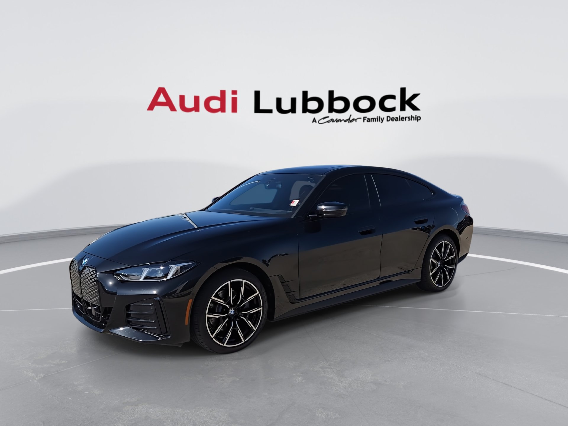 Used 2026 BMW i4 eDrive40 w/ M Sport Package RWD image 4