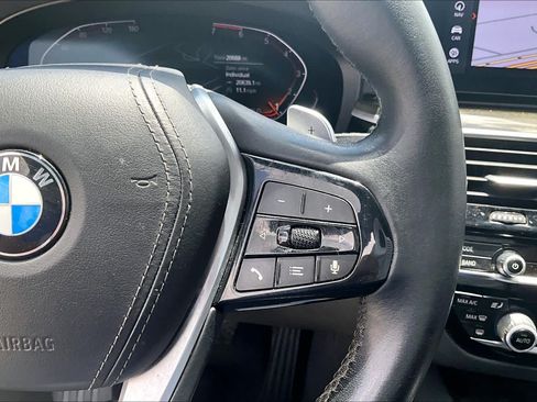 Used 2023 BMW 530i w/ Convenience Package RWD image 21