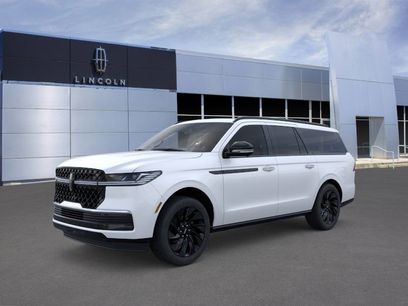 New 2025 Lincoln Navigator L Reserve w/ Jet Appearance Package