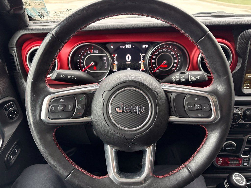 Used 2022 Jeep Wrangler Unlimited Rubicon w/ Dual Top Group AWD/4WD image 33