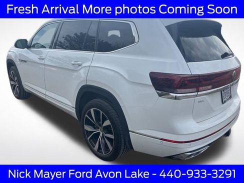 Used 2025 Volkswagen Atlas SEL Premium R-Line image 5