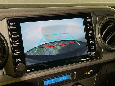 Certified 2023 Toyota Tacoma TRD Off-Road AWD/4WD image 12