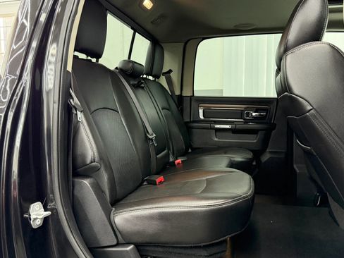 Used 2015 RAM 1500 Laramie w/ Convenience Group image 14