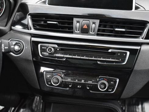 Used 2017 BMW X1 xDrive28i image 21