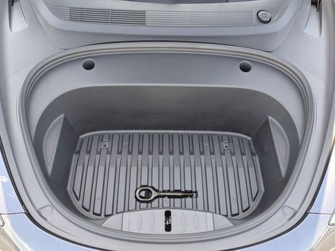 Used 2023 Tesla Model 3 Standard Range RWD image 23