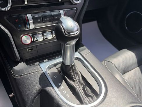 Used 2020 Ford Mustang GT Premium w/ GT Performance Package RWD image 18