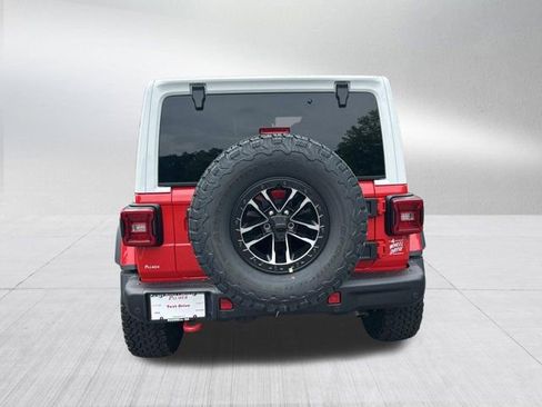 New 2026 Jeep Wrangler Unlimited Rubicon AWD/4WD image 6