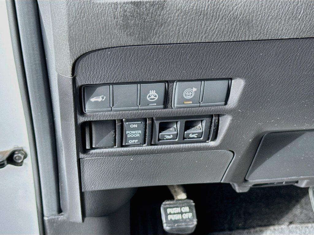Used 2022 INFINITI QX80 Sensory w/ All-Season Package RWD image 10